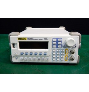 Function/Arbitrary Waveform Generator